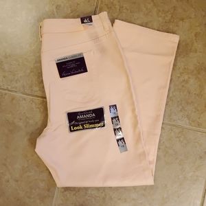 Gloria Vanderbilt Amanda jeans, peach